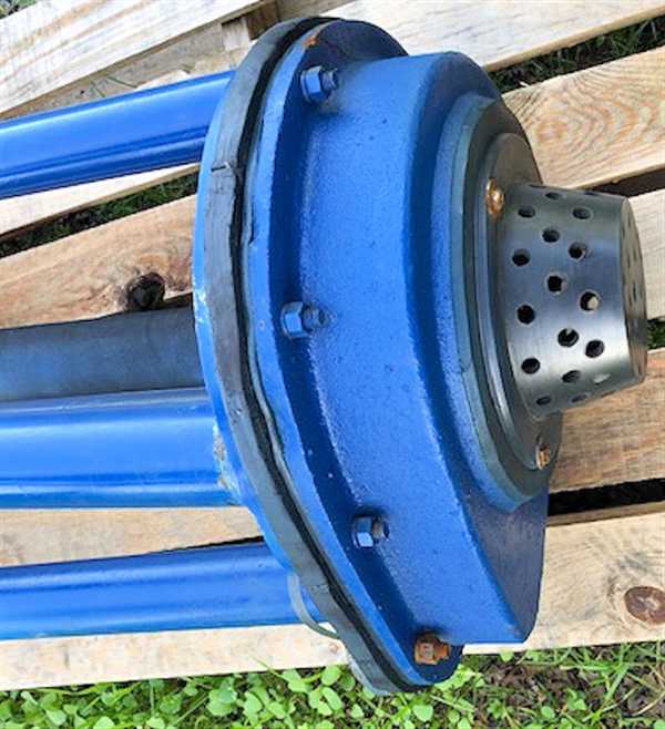 Unused 2.5" X 48" Vertical Pump With 7.5 Hp Motor)